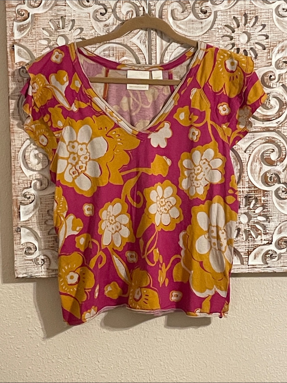 Maeve Magenta Floral V-Neck Short Sleeve Tee with Mustard and Cream Flowers